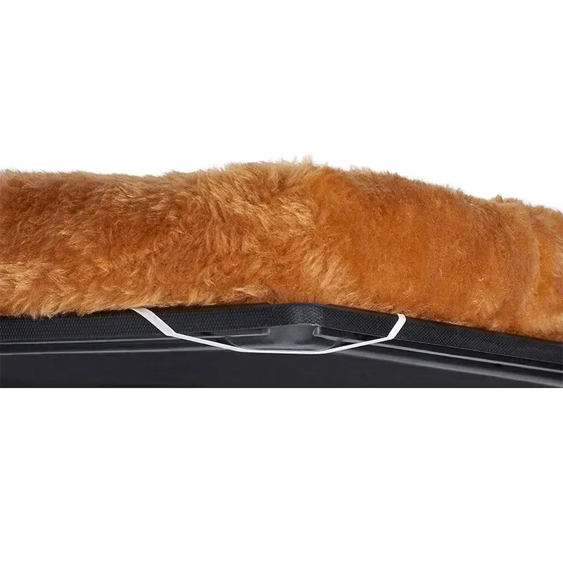 soft bolster edge of the plush crate bed