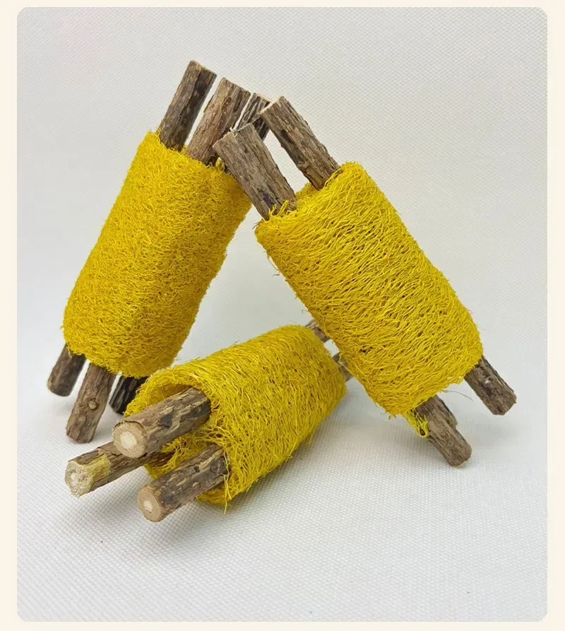 natural silvervine and loofah chew sticks
